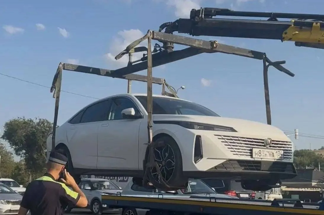 На дороге в Красноармейском районе задержали автомобиль Changan Lamore. Совместно ГИБДД...