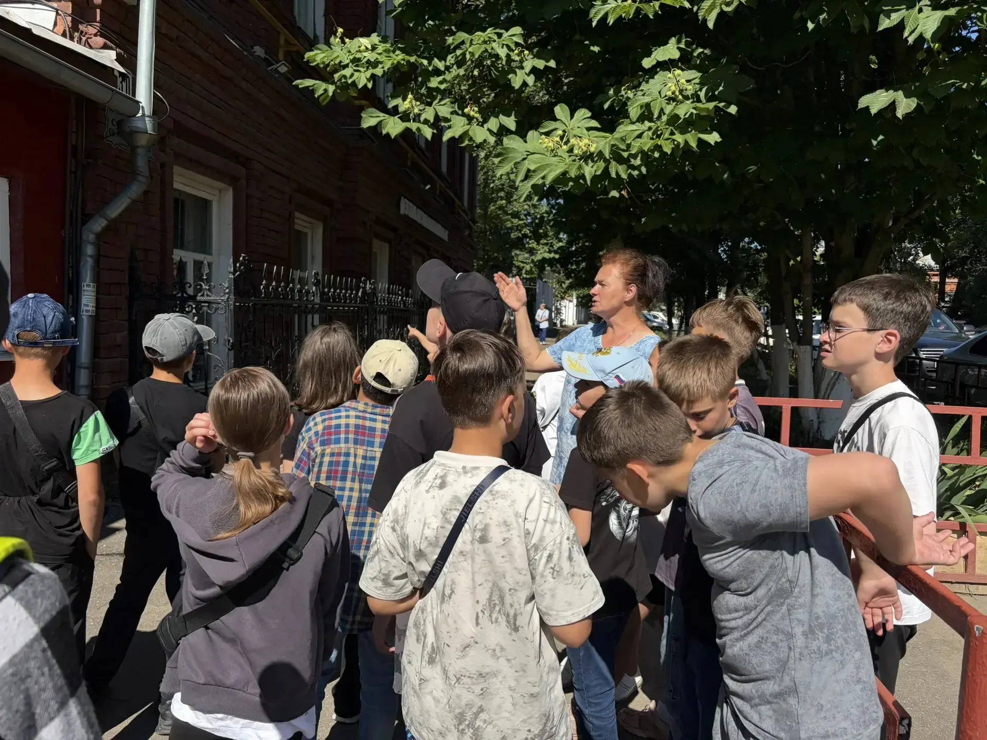 🌞Остаются считанные дни до окончания первой лагерной смены в нашей школе, но ребятам некогда грусти