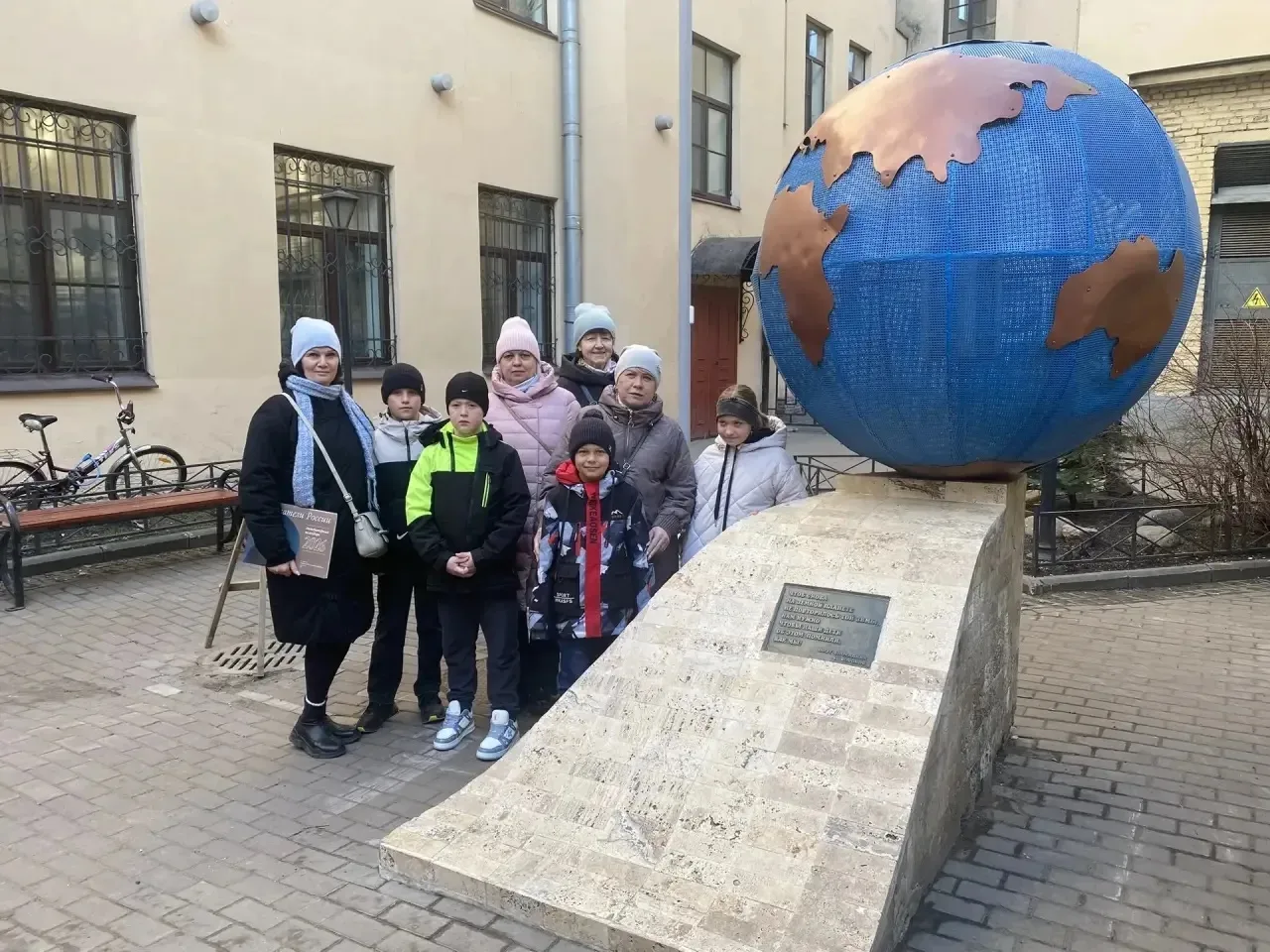 Очередная поездка в Санкт-Петербург на каникулах, стала доброй традицией для нашей школы, как и посе