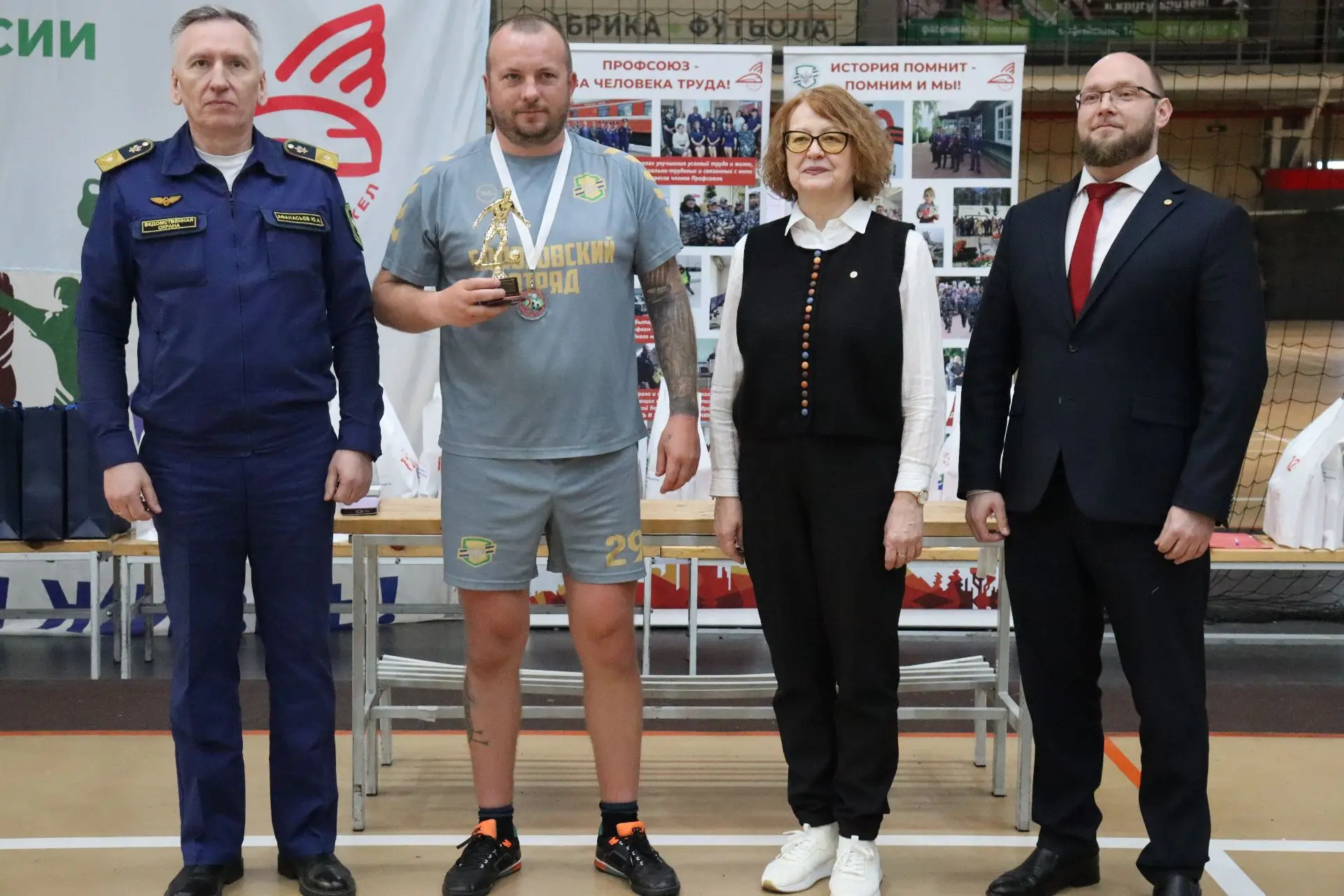 ⚽ СПОРТ, ЭНЕРГИЯ И ЖИЗНЬ! ⚽  В апреле в Санкт-Петербурге прошёл традиционный турнир по мини-футболу 