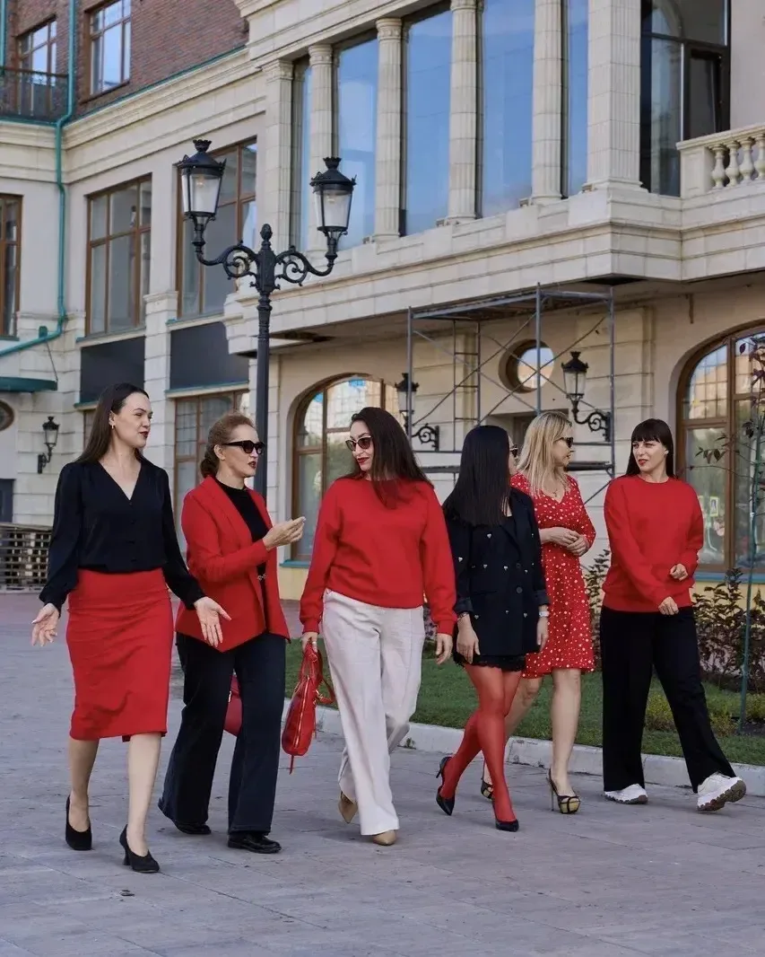 ❤️ А ещё у этого дня было красивое продолжение — фотосессия в красном!