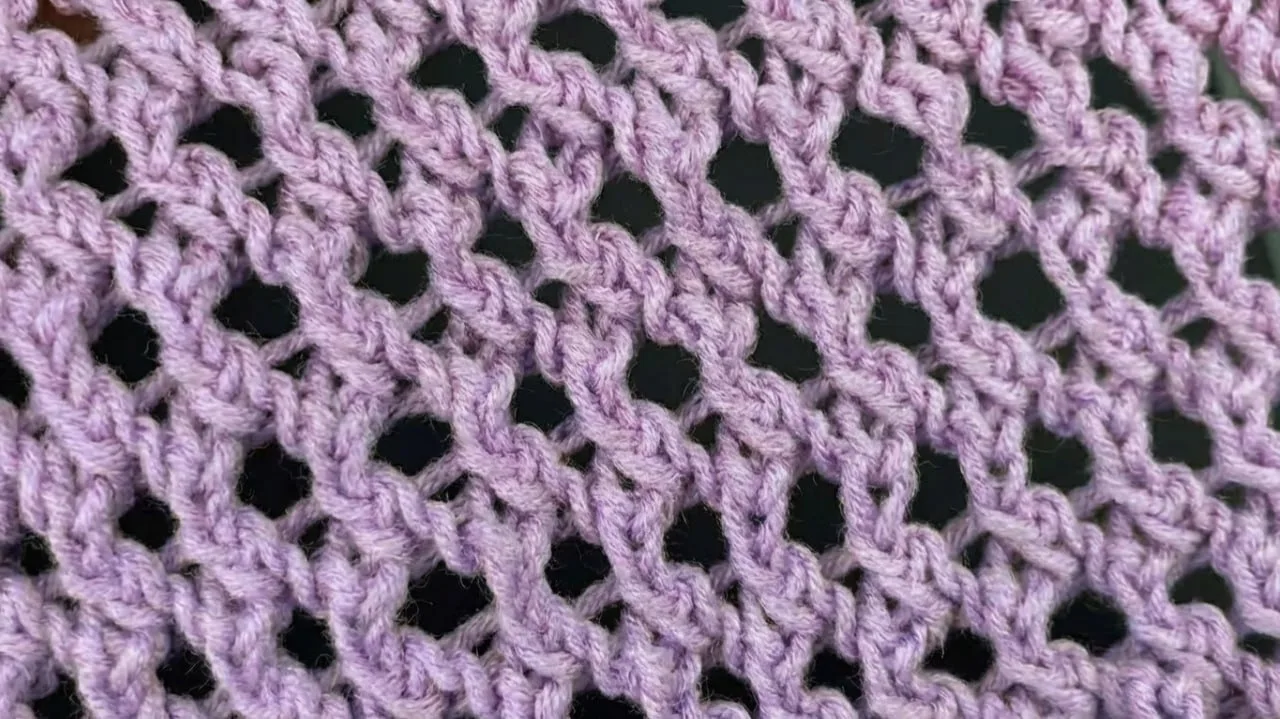 🧶 «СКРОМНЫЙ АЖУР» — тихая элегантность в каждой петле  📌 Нежный ажур без излишеств: сдержанный, утон