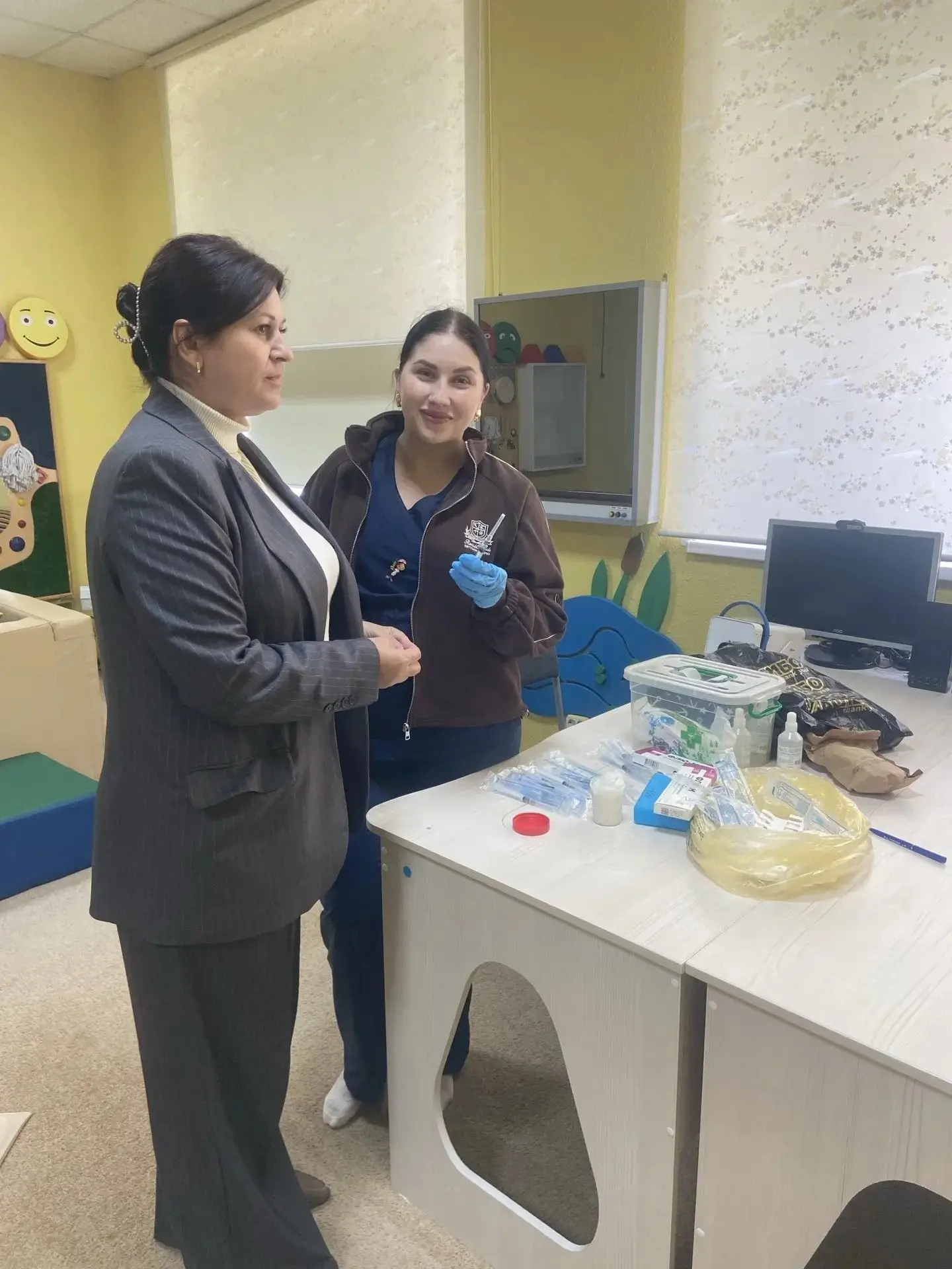 Вакцинация сотрудников Центра образования «Ступени»