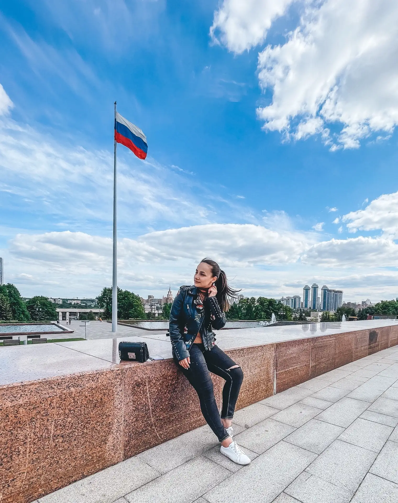 С Днём России, друзья! 🇷🇺

Сегодня хочется сказать простые, но важные слова: как же здорово, что м