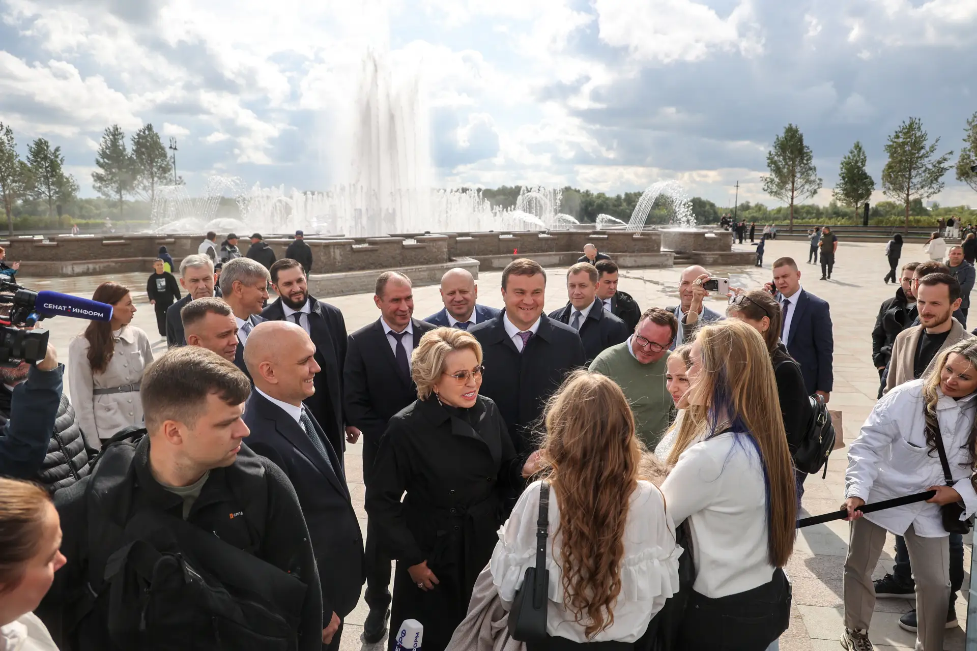 Валентина Матвиенко: Экономика и социальная инфраструктура Омской области эффективно ра...