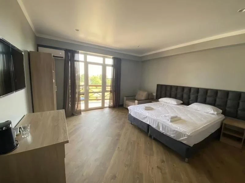 Отель для спокойного отдыха в Абхазии ✨

Art Hotel На Октябрьской (FB - Полный Пансион)
✈Вылеты из К
