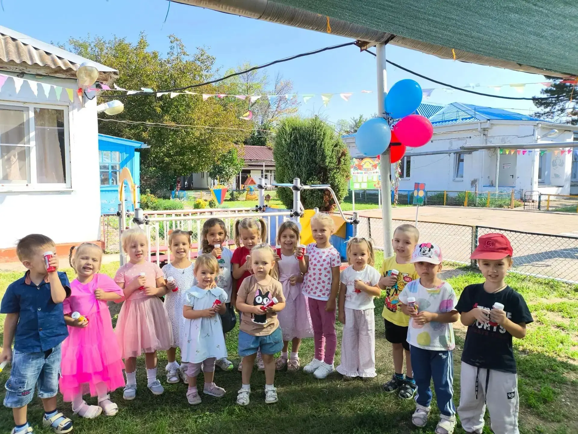 В группе "Солнышко" 🌞прошел праздник на тему "Здравствуй осень"🍁🍂. Это отличный спос...