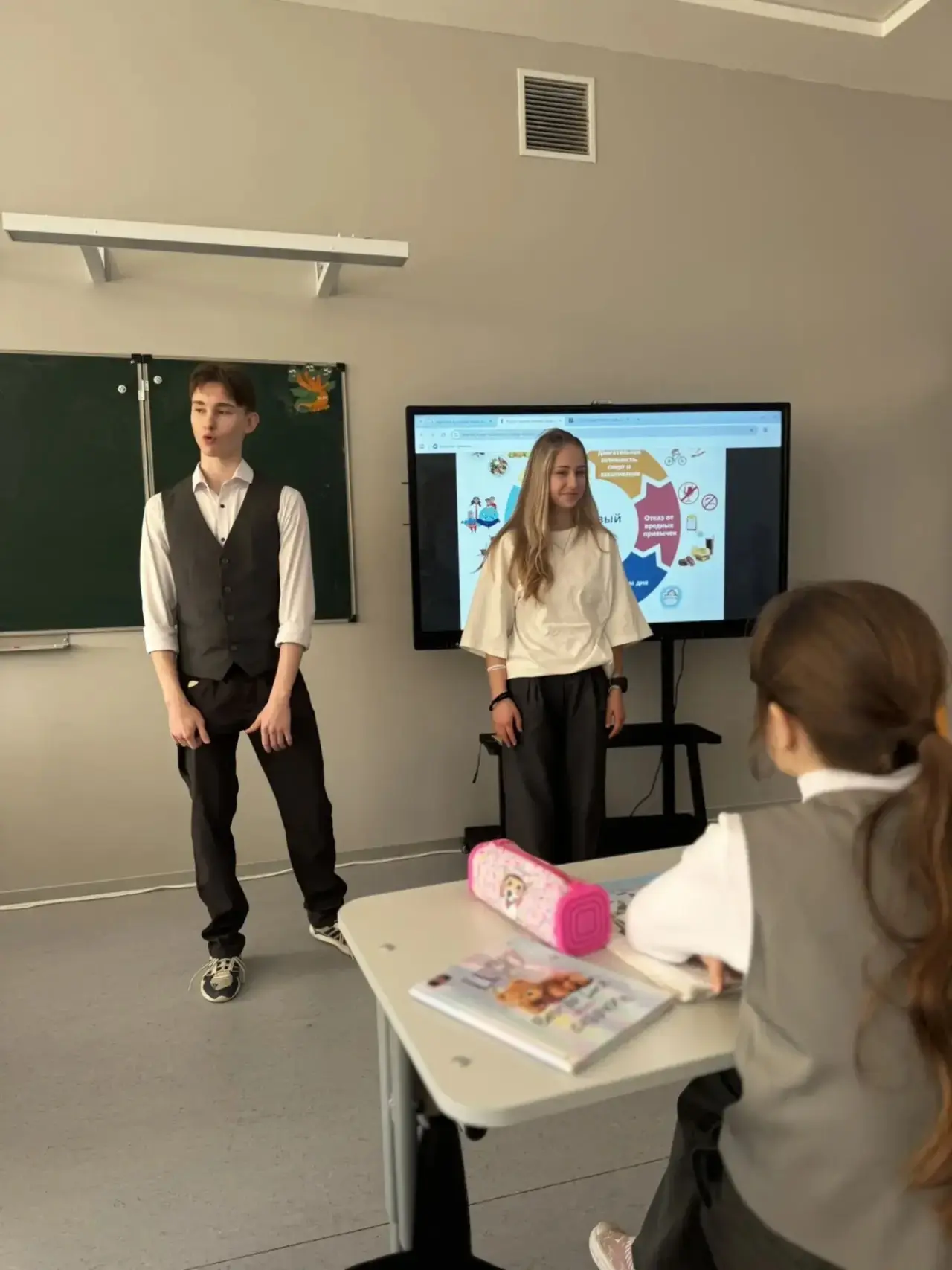 НЕДЕЛЯ ДОБРА ☀️  В рамках проведения Недели Добра волонтерский отряд «Энергия Добра» организовал для