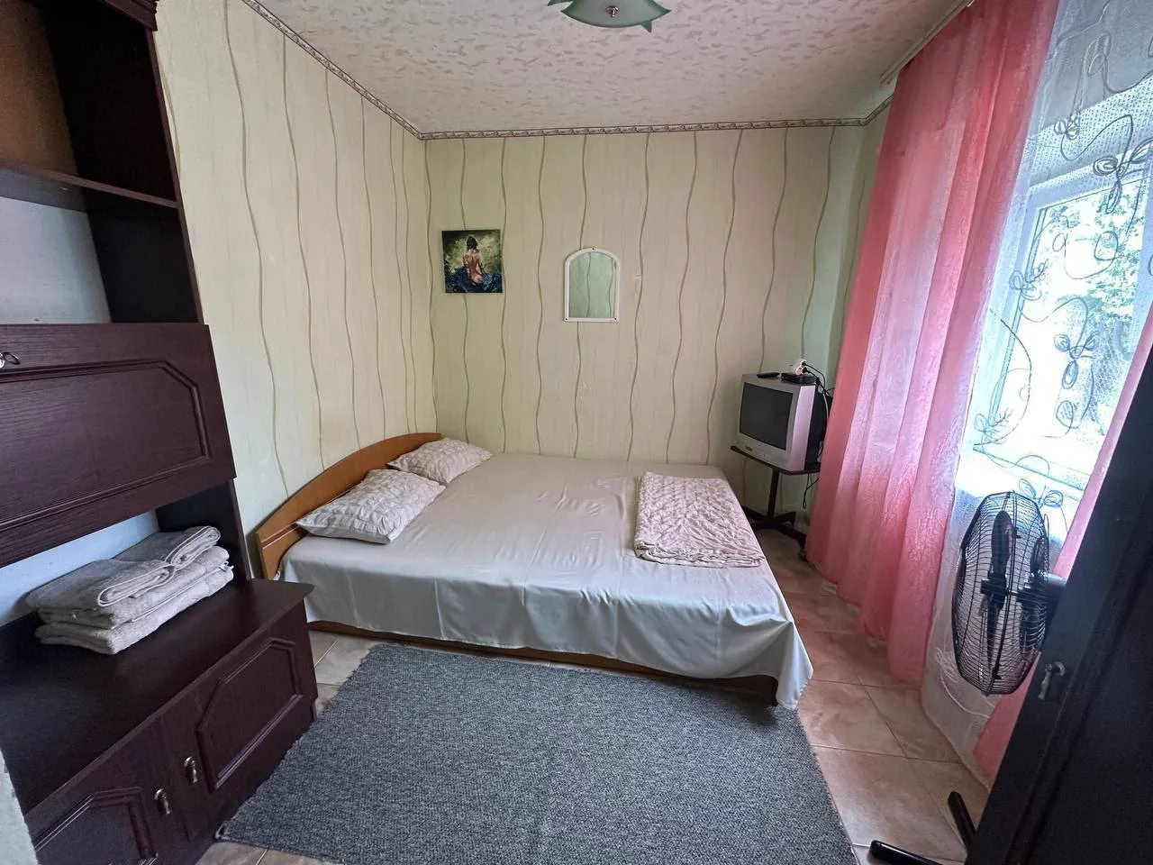 🔆Гостевой дом у Виктории 🔆
🏠 Предлагаем уютные эконом номера для отдыха в Бердянске, район Слобод