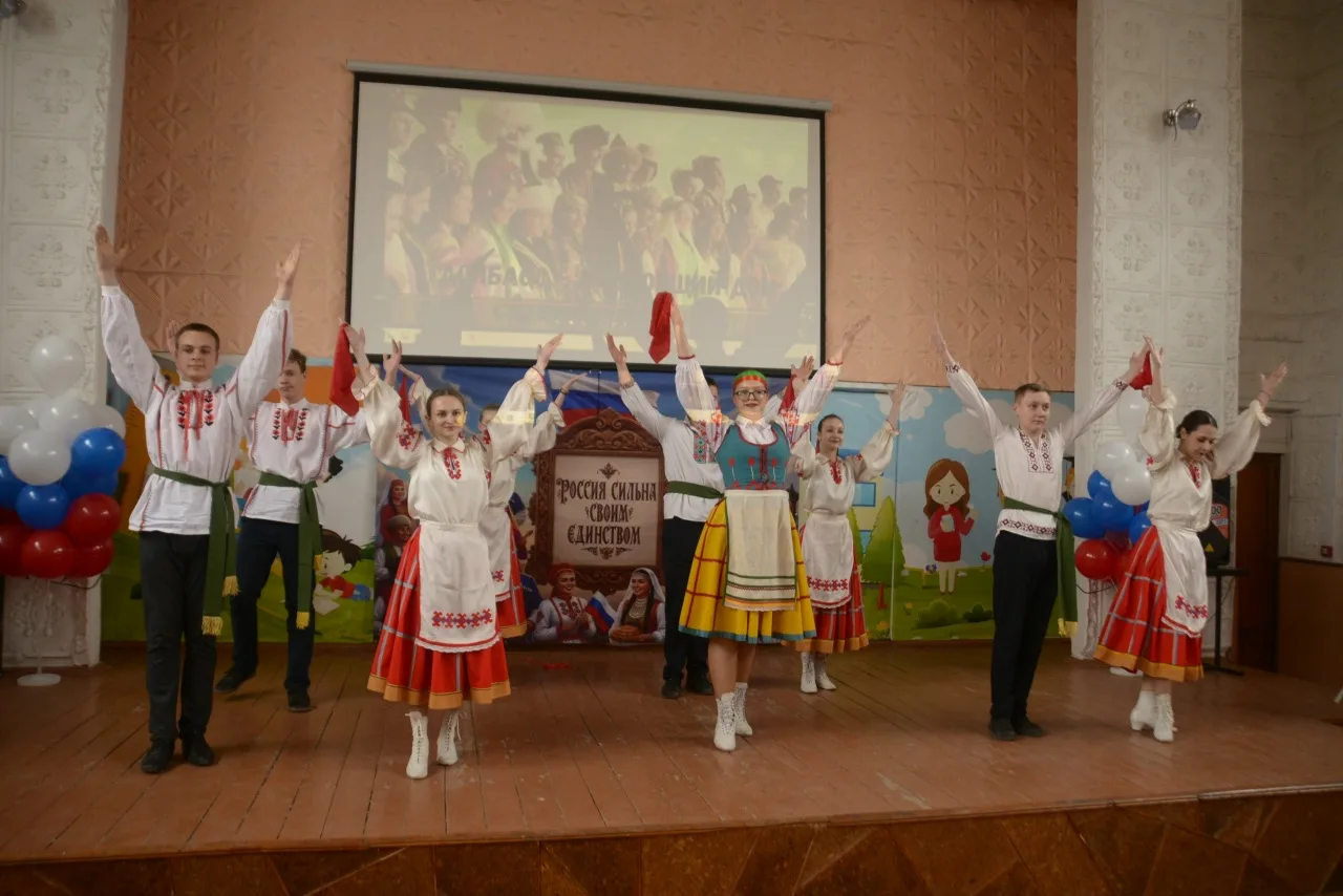 🇷🇺 Фестиваль "Россия: мозаика культур" - калейдоскоп традиций и сердец 💖  💫27 марта 2026 года ГБОУ "