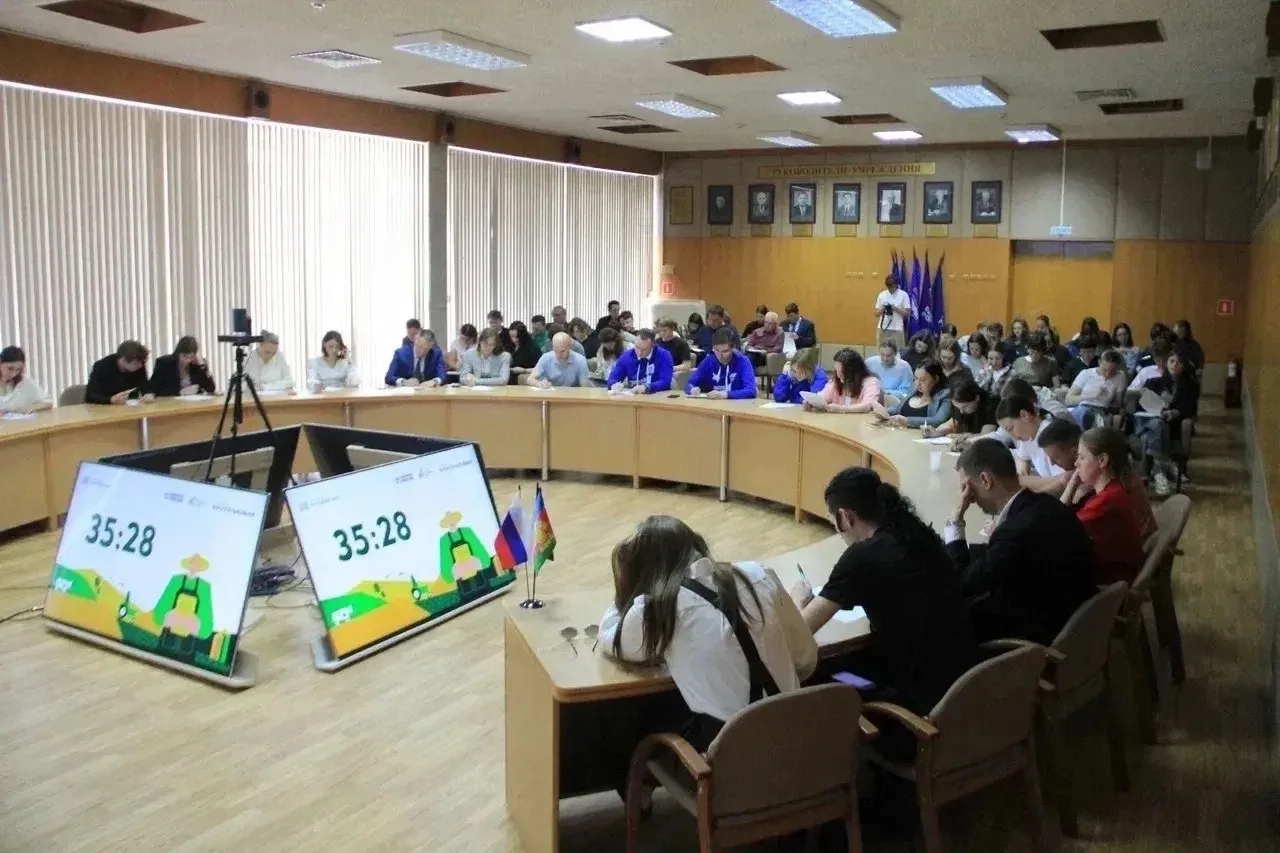 На площадке ЦИК Единой России подвели итоги второго Всероссийского агродиктанта. В этом году проект 