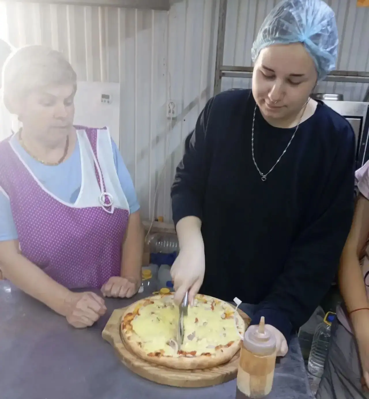 Марафон родительских профессий продолжает знакомить детей из замещающих семей с различн...