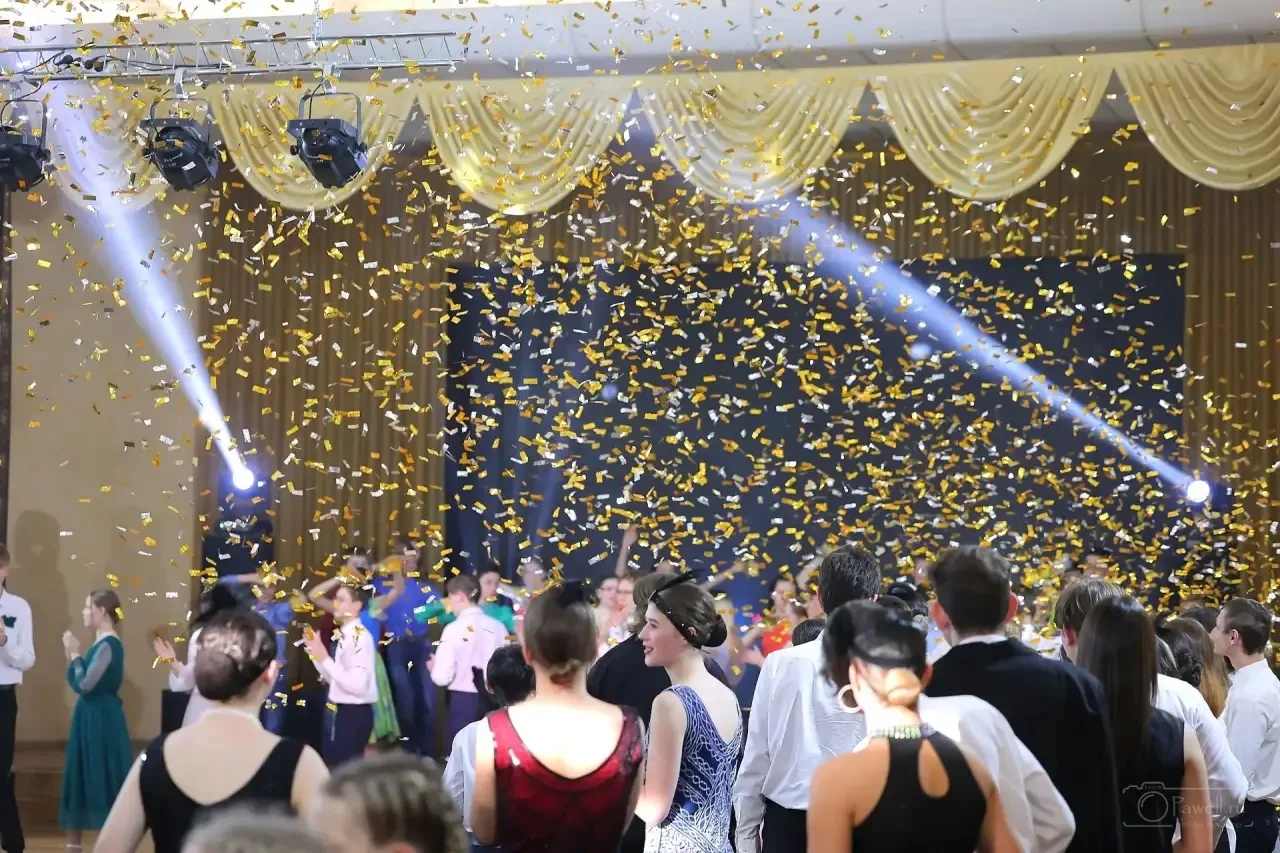 А вот и 36 мгновение! 🕺🏻💃🏻  Наша гимназия сильна своими традициями, и одна из главных  - Гимназическ