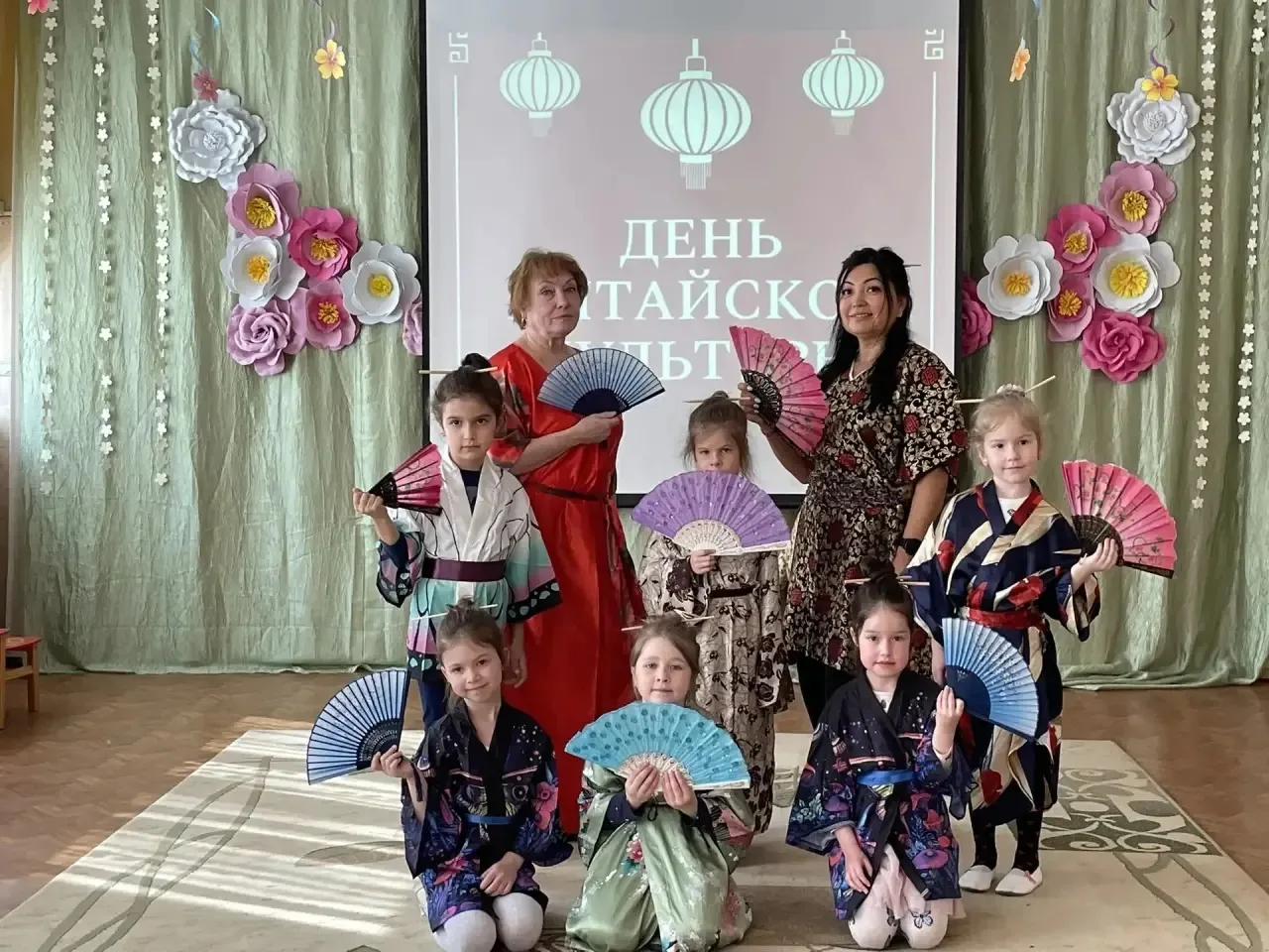 В рамках Дня китайской культуры в Московской области воспитанники подготовительных групп 5 и 8 дошко