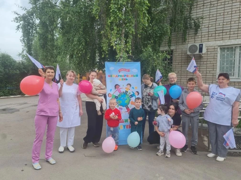 1 июня в детской поликлинике ГБУЗ «Светлоярская ЦРБ» состоялся праздник для маленьких п...