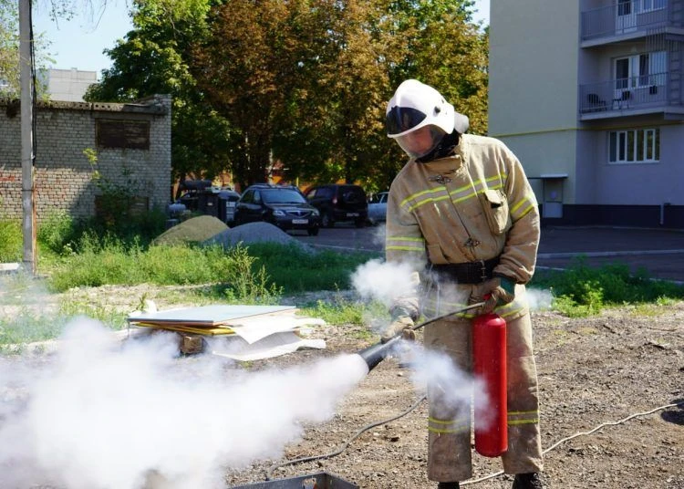 🧑‍🚒Плечом к плечу: как луганские школьники стали частью большого сообщества юных спас...