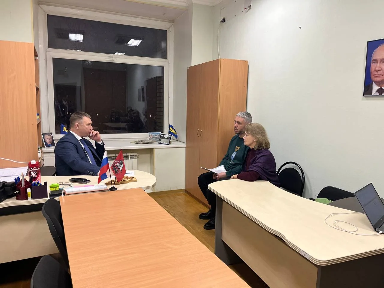 Приём граждан — это возможность быть услышанным, задать важные вопросы и получить квали...