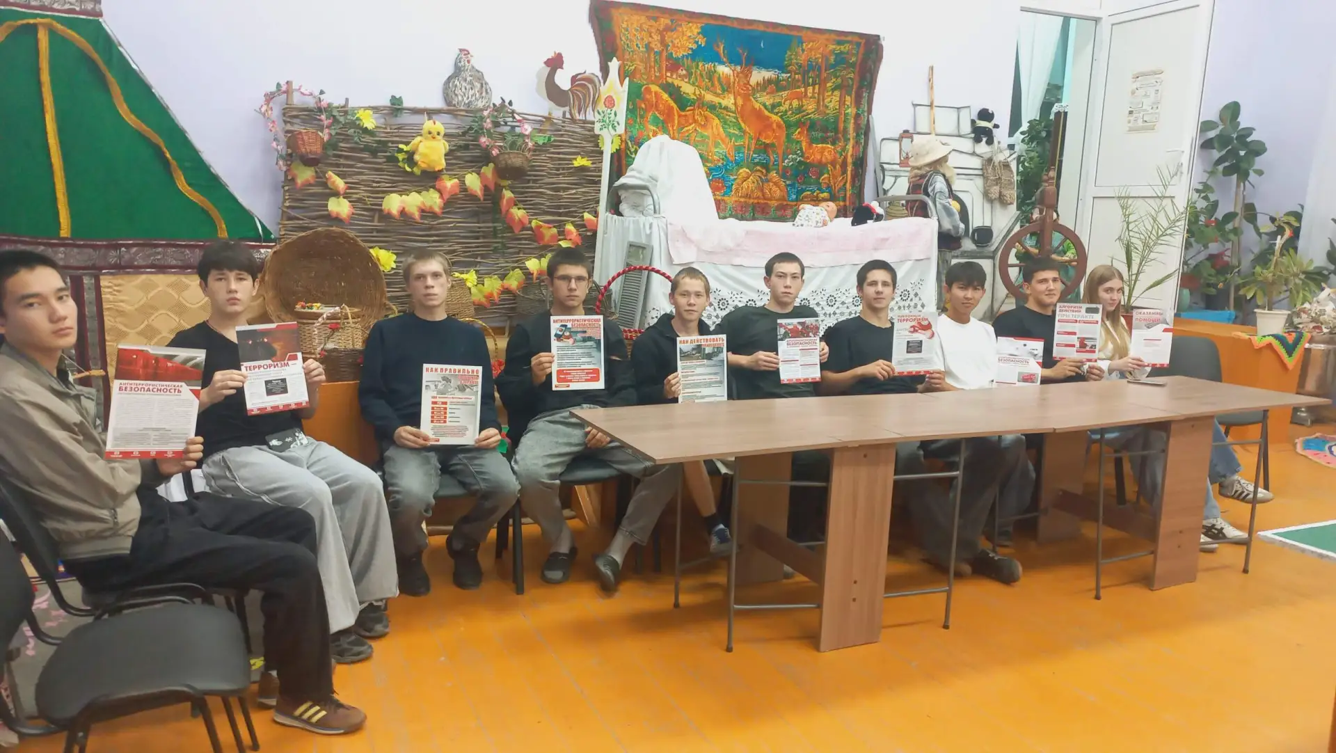 🚨В  Чалыклинском СДК  прошел познавательный час «Будущее без терроризма, терроризм без...