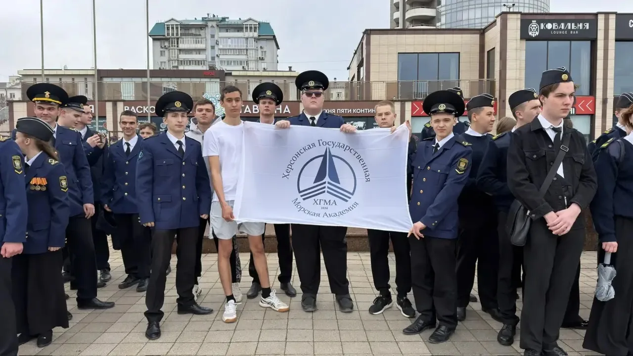 Курсанты ХГМА — на старте добра! 🏃‍♂️❤️  18 апреля курсанты Херсонской государственной морской акаде