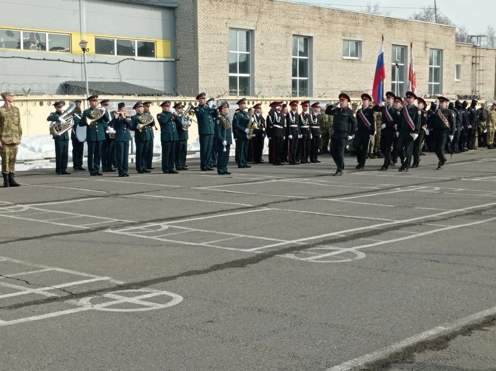 🗓 27 МАРТА — ВАЖНАЯ ДАТА: 10 ЛЕТ РОСГВАРДИИ!  27 марта в нашем городе состоялось торжественное мероп