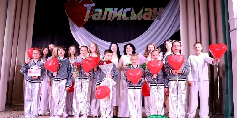 https://zvezdagukovo.ru/v-gukovo-sostoyalsya-otchetnyj-konczert-ansamblej-talisman-i-vesnushki/ В Гу