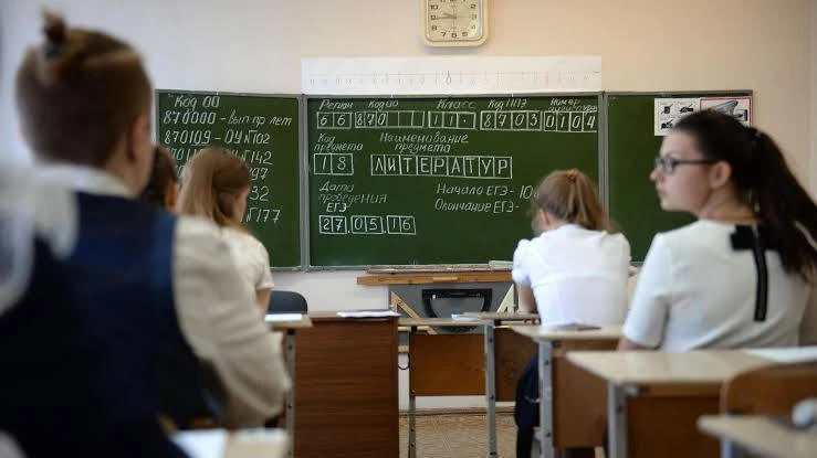 ⚡️Устный экзамен по истории впервые проведут в марте–феврале 2028 года, — глава Рособрн...