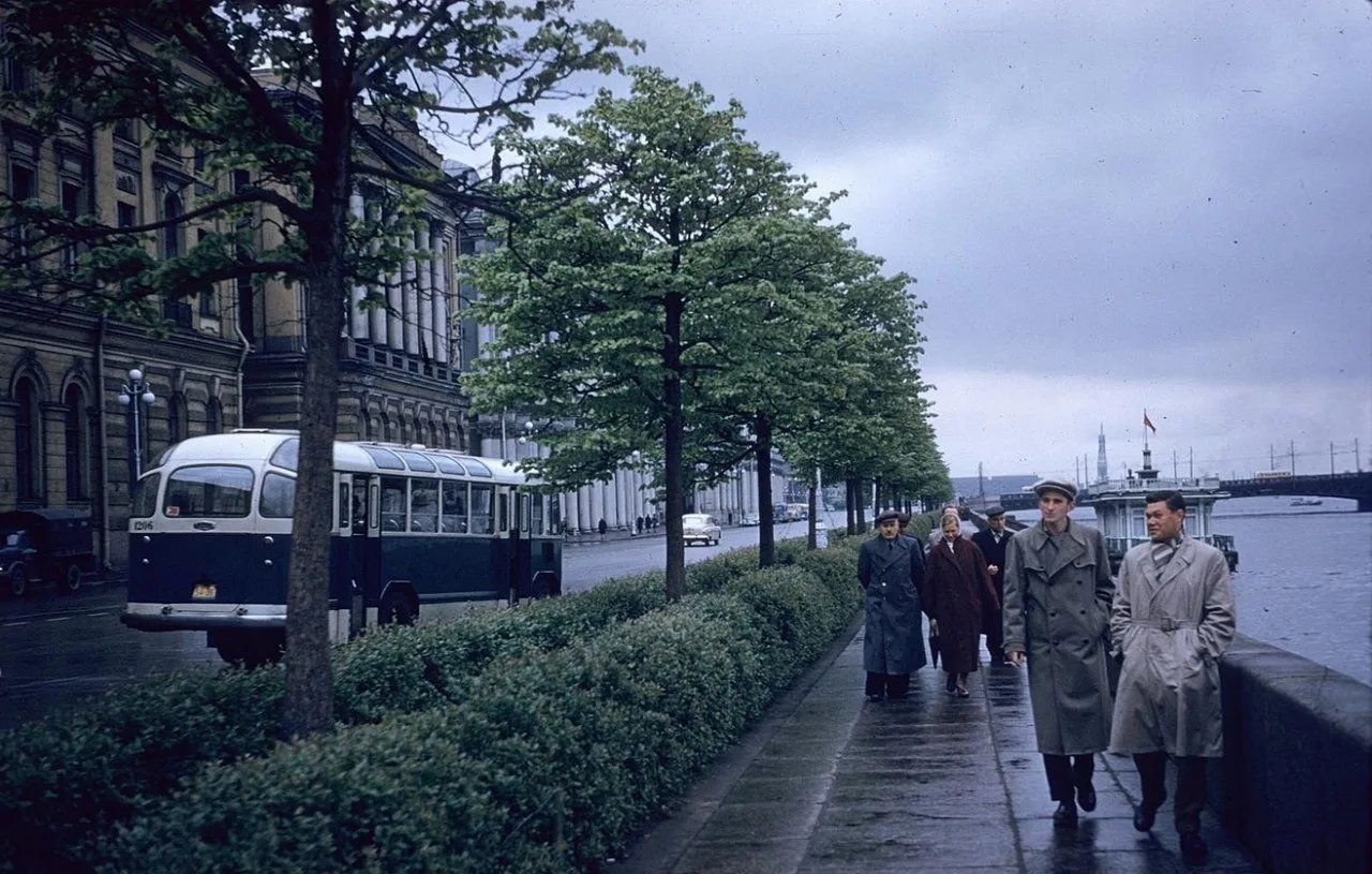 1959 год. Дворцовая набережная

📍 Санкт - Петербург
👉 Подписаться
🔥 Питер ЧП