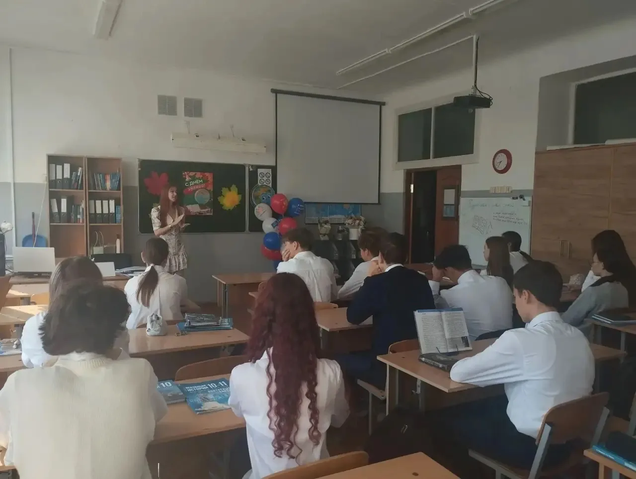🍂В рамках профориентационной работы в нашей школе состоялась встреча учащихся с Ксение...