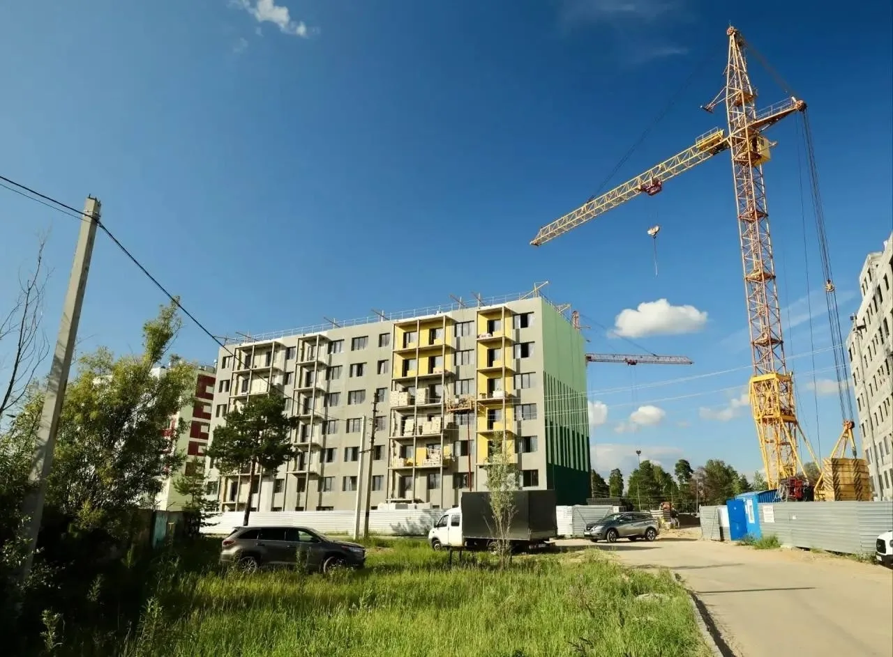 Порядка 230 тысяч кв. м жилья планируется построить в поселениях Сургутского района в р...