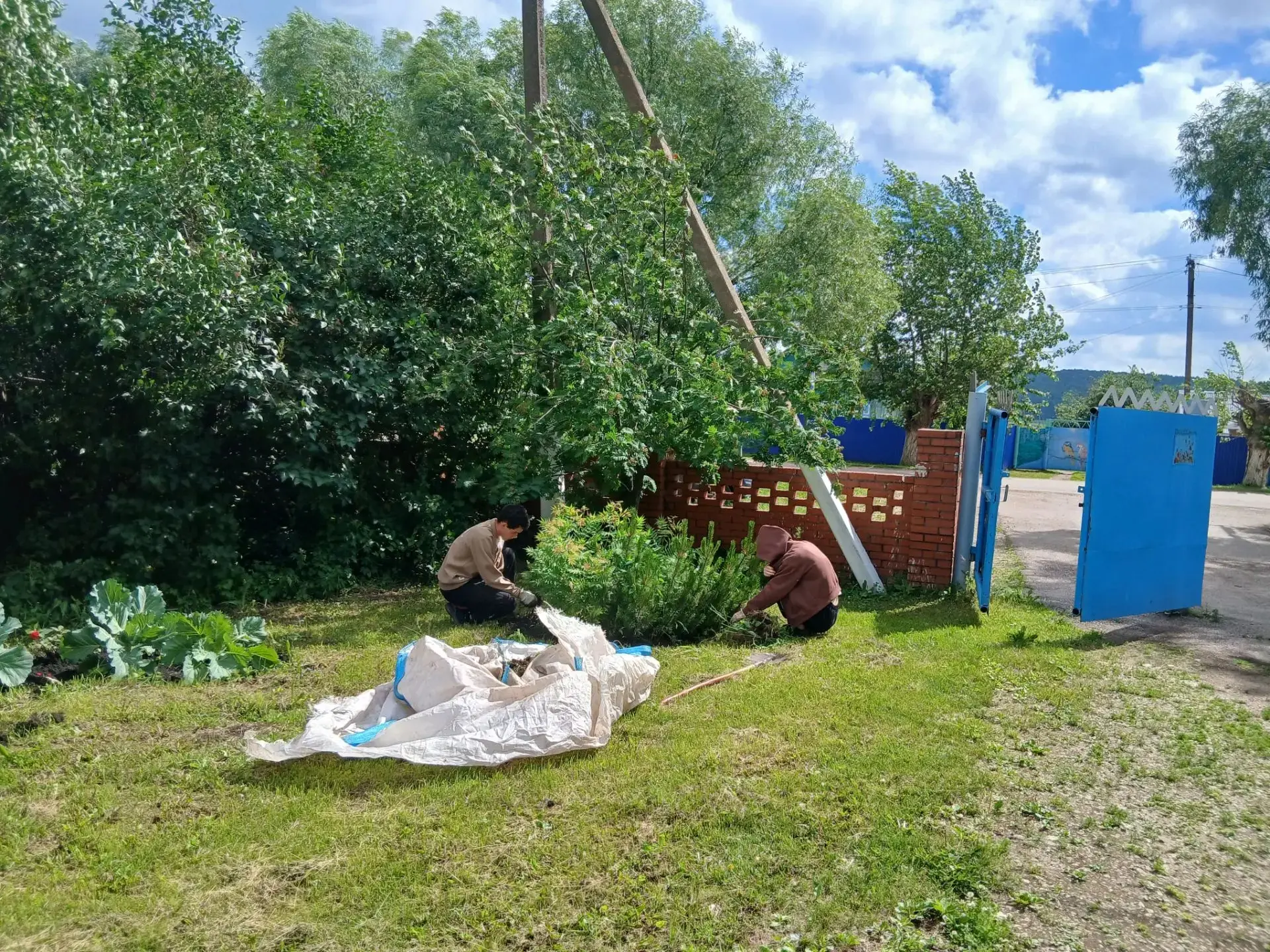 ☀️👥Третий день смены в лагере труда и отдыха прошёл в привычном ритме. 📝Утром воспитатели традицио