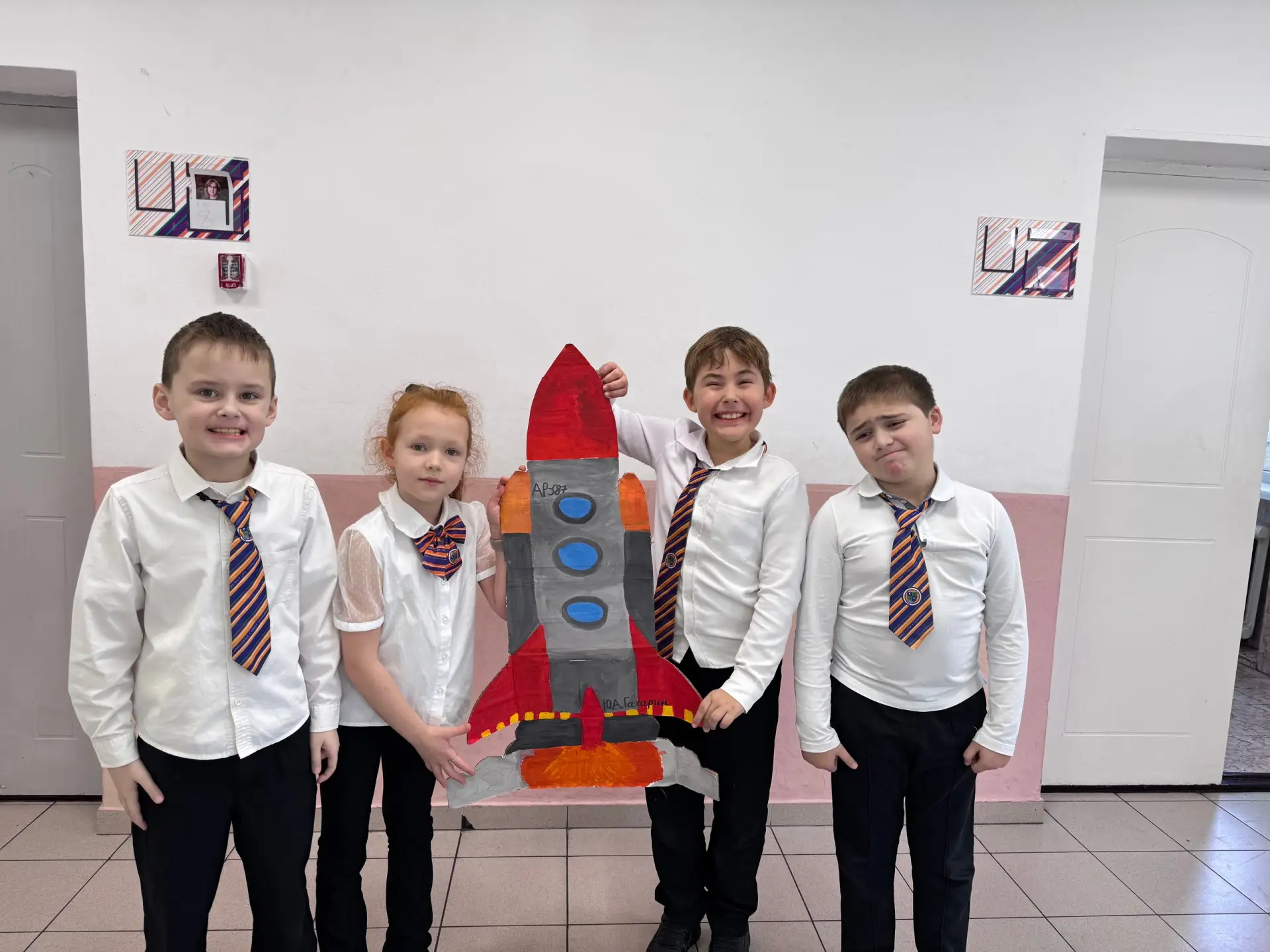 КОСМИЧЕСКИЕ ПРИКЛЮЧЕНИЯ 🚀: НАШИ ЮНЫЕ ИНЖЕНЕРЫ 👩‍🔧👨‍🔧 У ВАС В ОБЪЕКТИВЕ 📸  Всю космическую неделю (а 