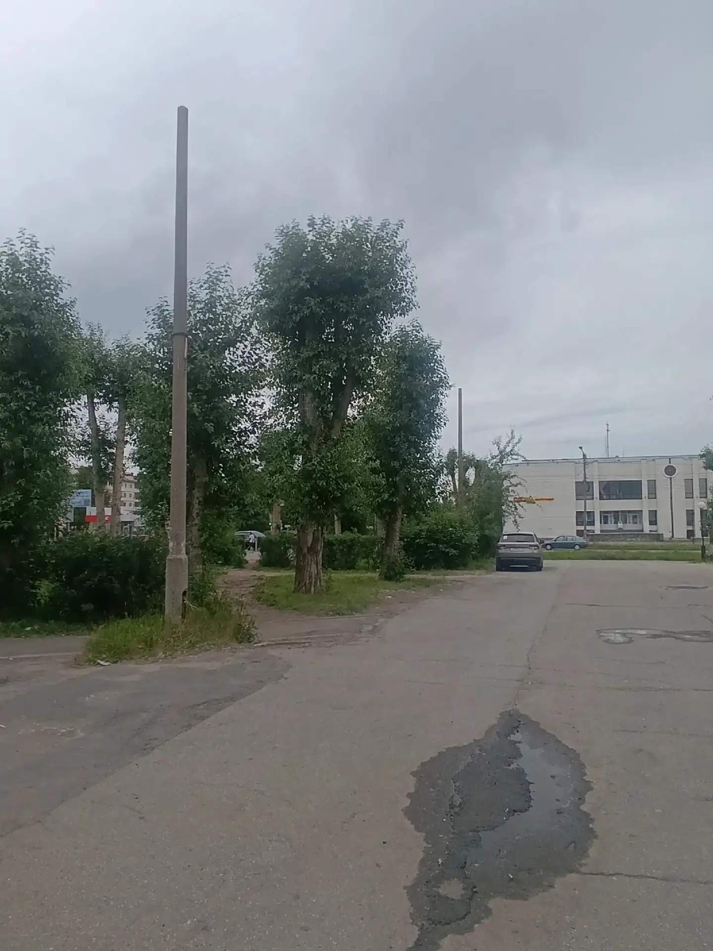 👆Как думаете, глава Северодвинска Игорь Арсентьев поможет решить вопрос с освещением?