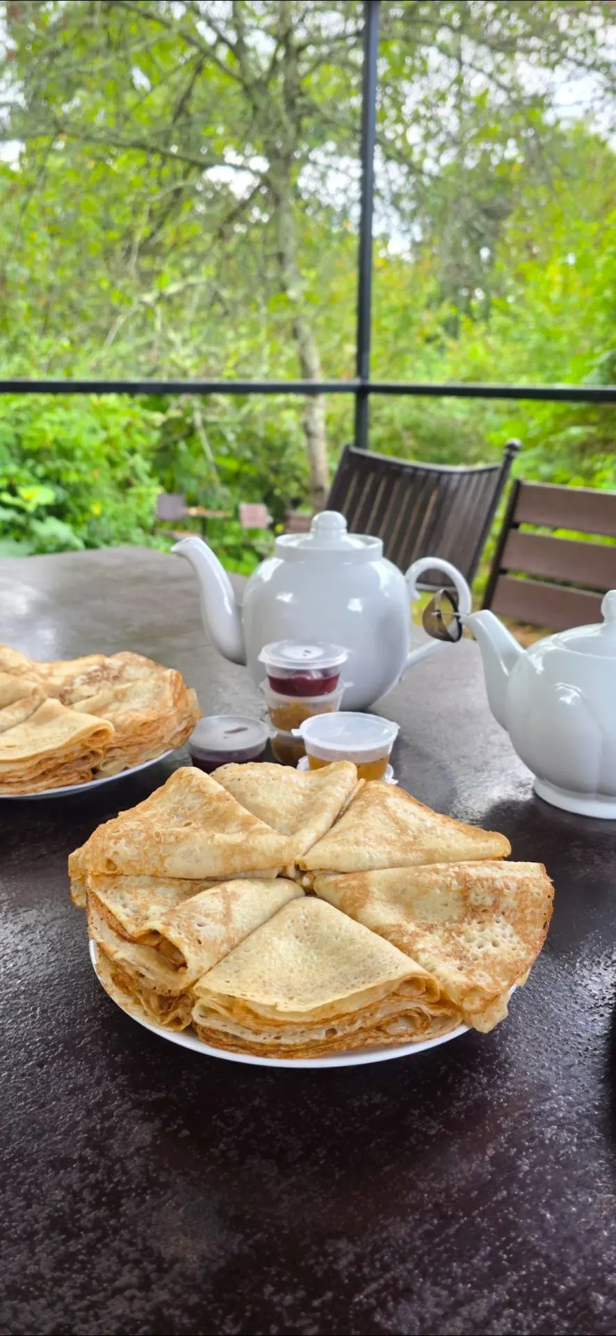 Меня спалили! 🙈 Признаюсь честно я только что съела... 10 блинов! 🥞🔥
