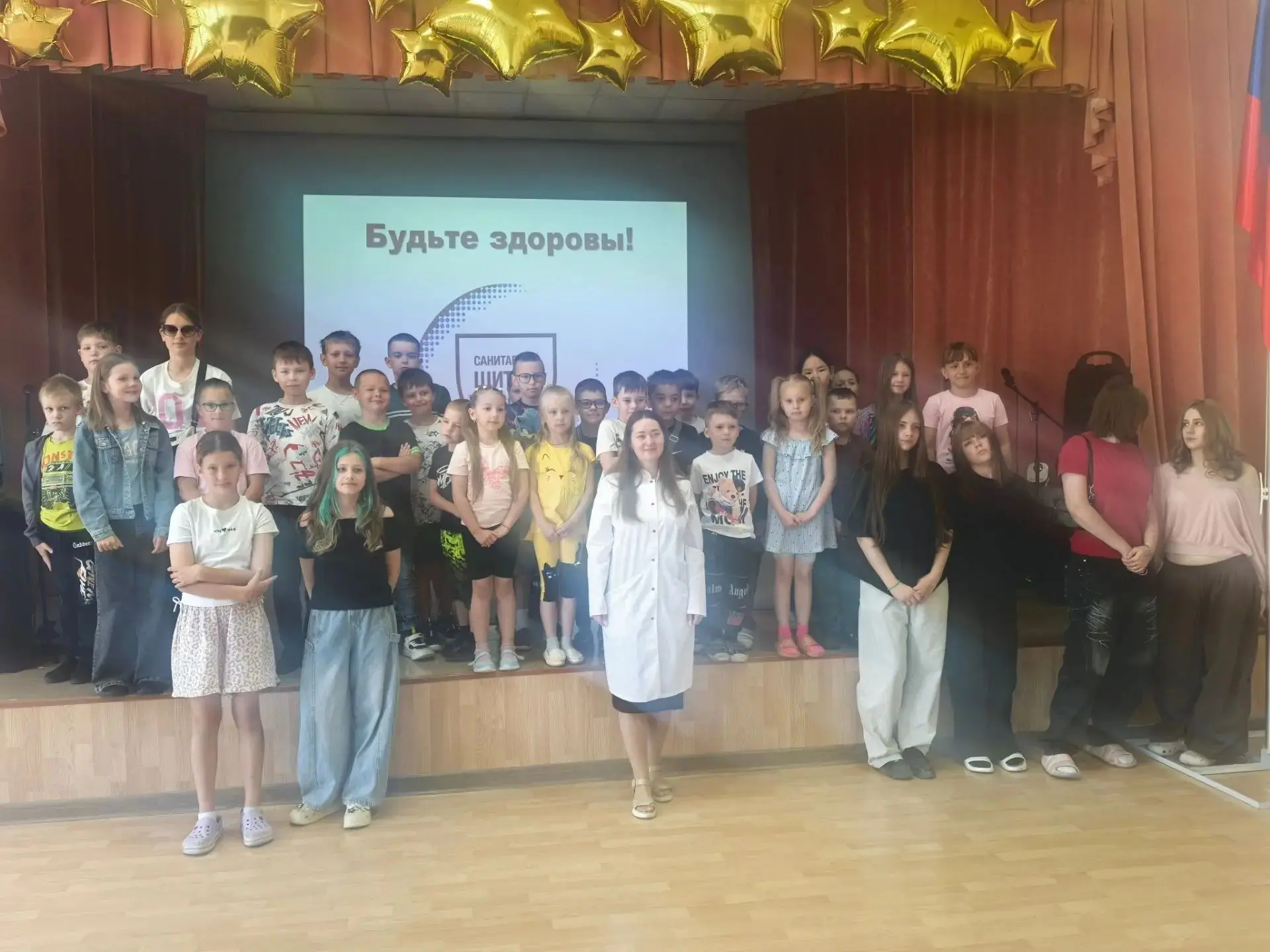 Чистота — залог здоровья! ✨

В рамках традиционной акции «Безопасное лето» в нашем лагере «Фантазёр»