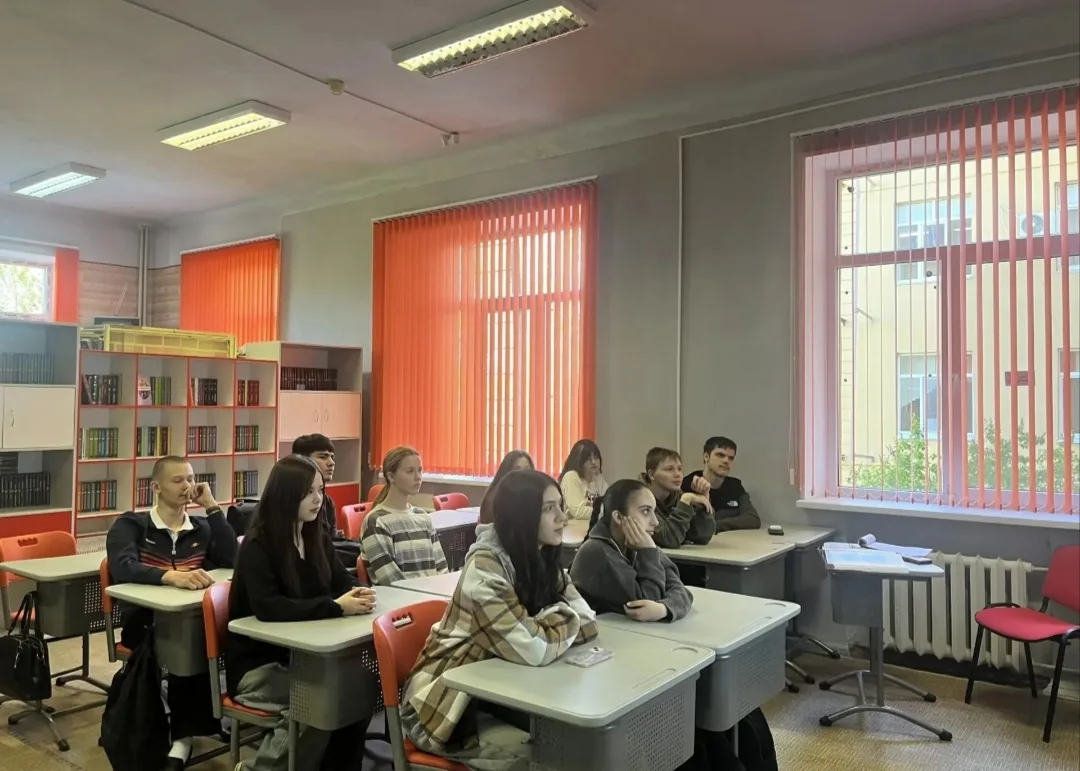 ИЗОБРЕТЕНИЯ ПОБЕДЫ   🔥4 мая Любовь Сергеевна Гладкова, советник директора по воспитанию в   10 «Б»  