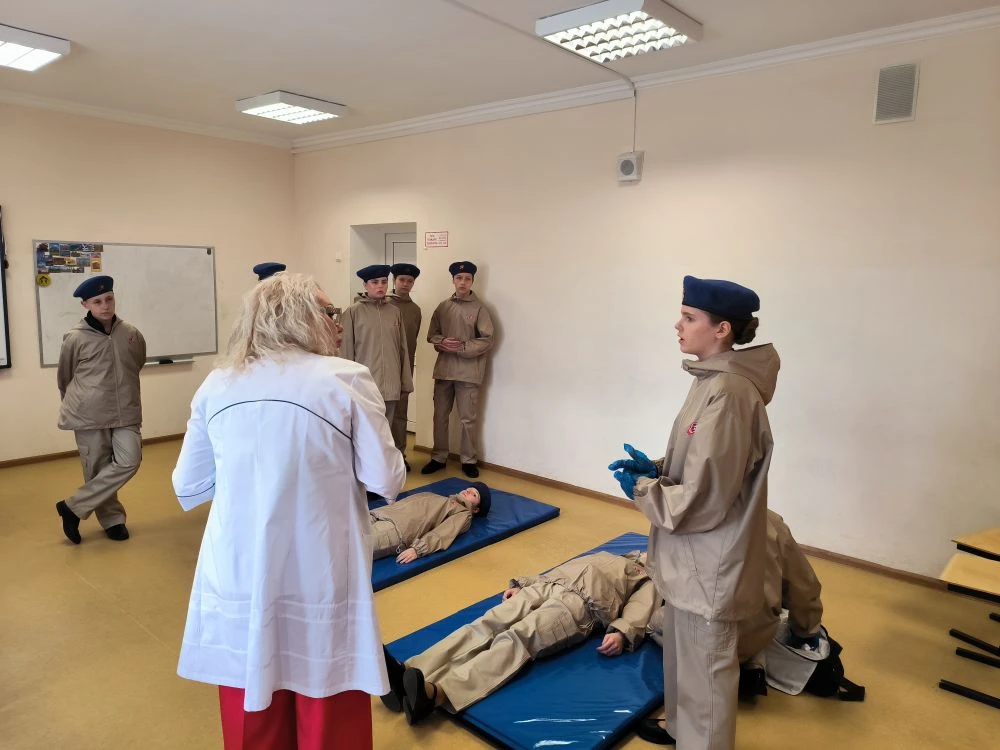 Подошёл к концу второй соревновательный день военизированной игры "Зарница 2.0". Сегодня состязания 