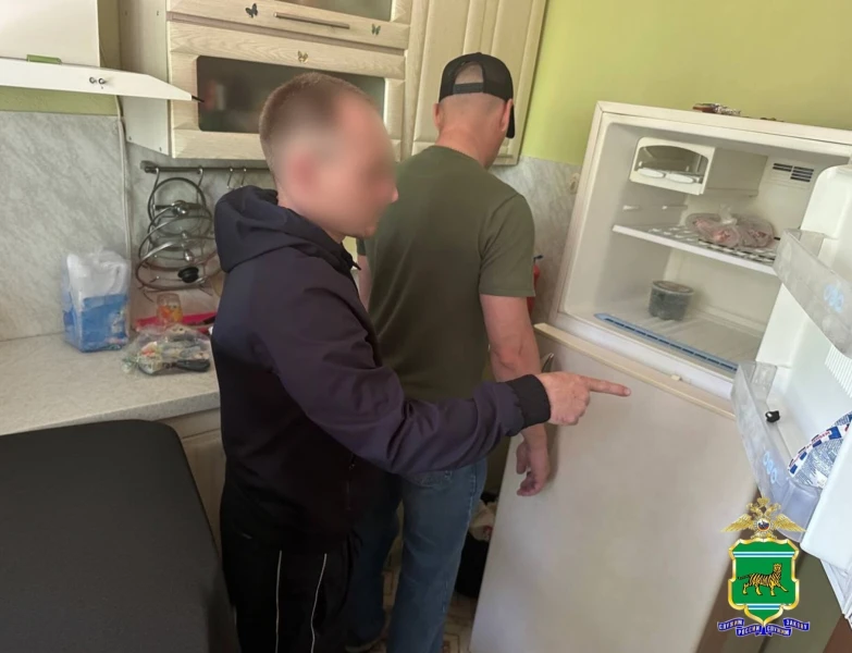 Необычное масло хранил в холодильнике житель Биробиджана