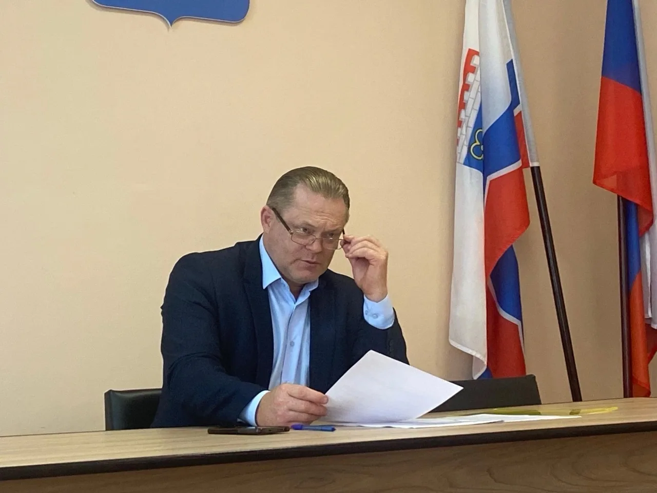 На административном совете рассматривали вопросы социальной сферы и экономики.