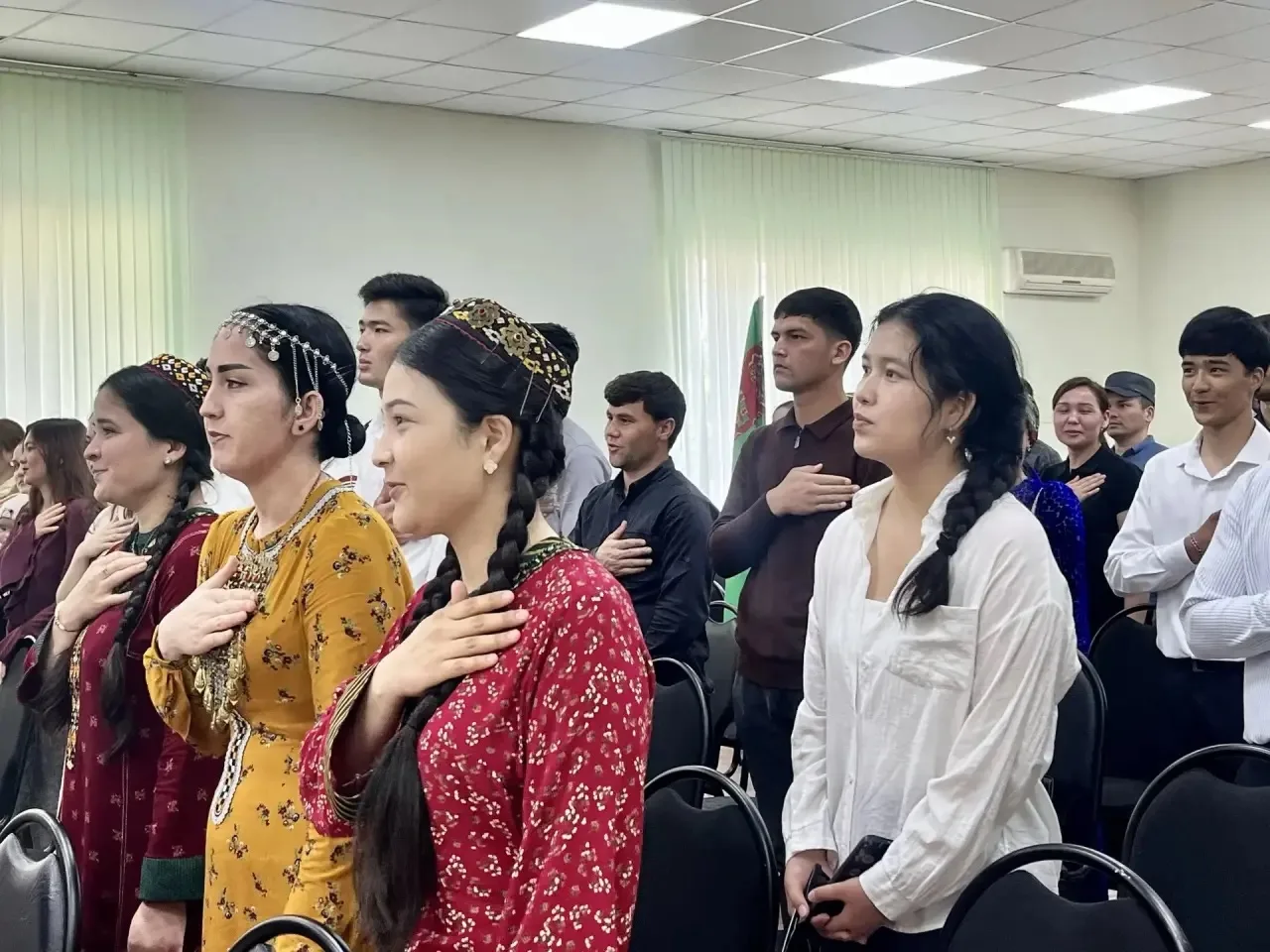 День флага, Конституции и поэзии Махтумкули в нашем университете 🇹🇲  20 мая туркменские студенты и с