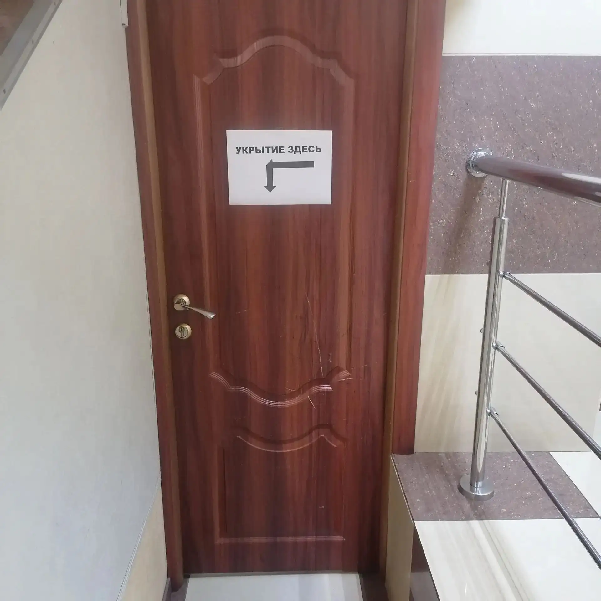 Безопасность в Культурно-выставочном центре «Вернисаж» организуется в соответствии со строгими станд