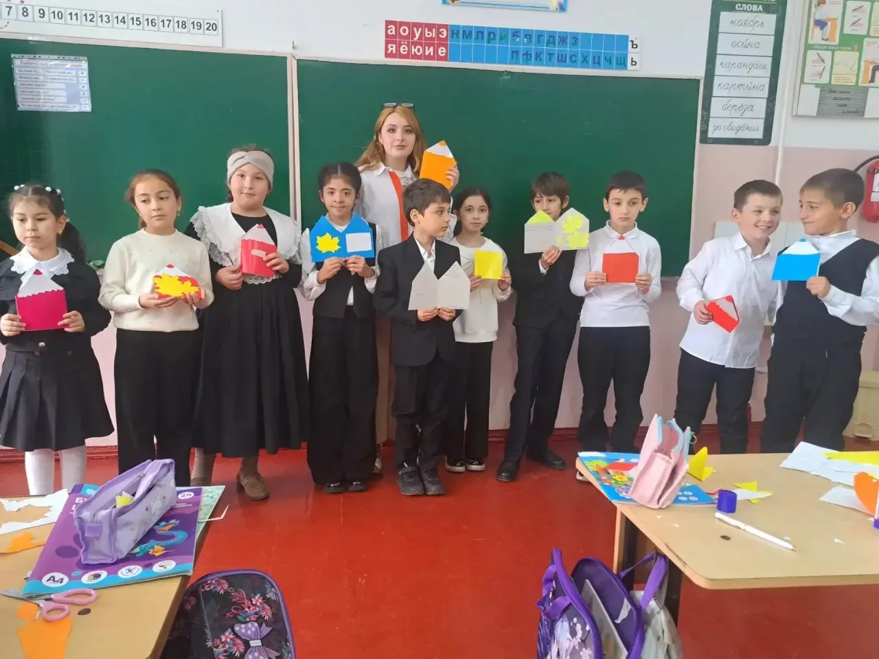 Мастер-класс «От сердца к сердцу»: ученики 3 класса поздравили учителей
