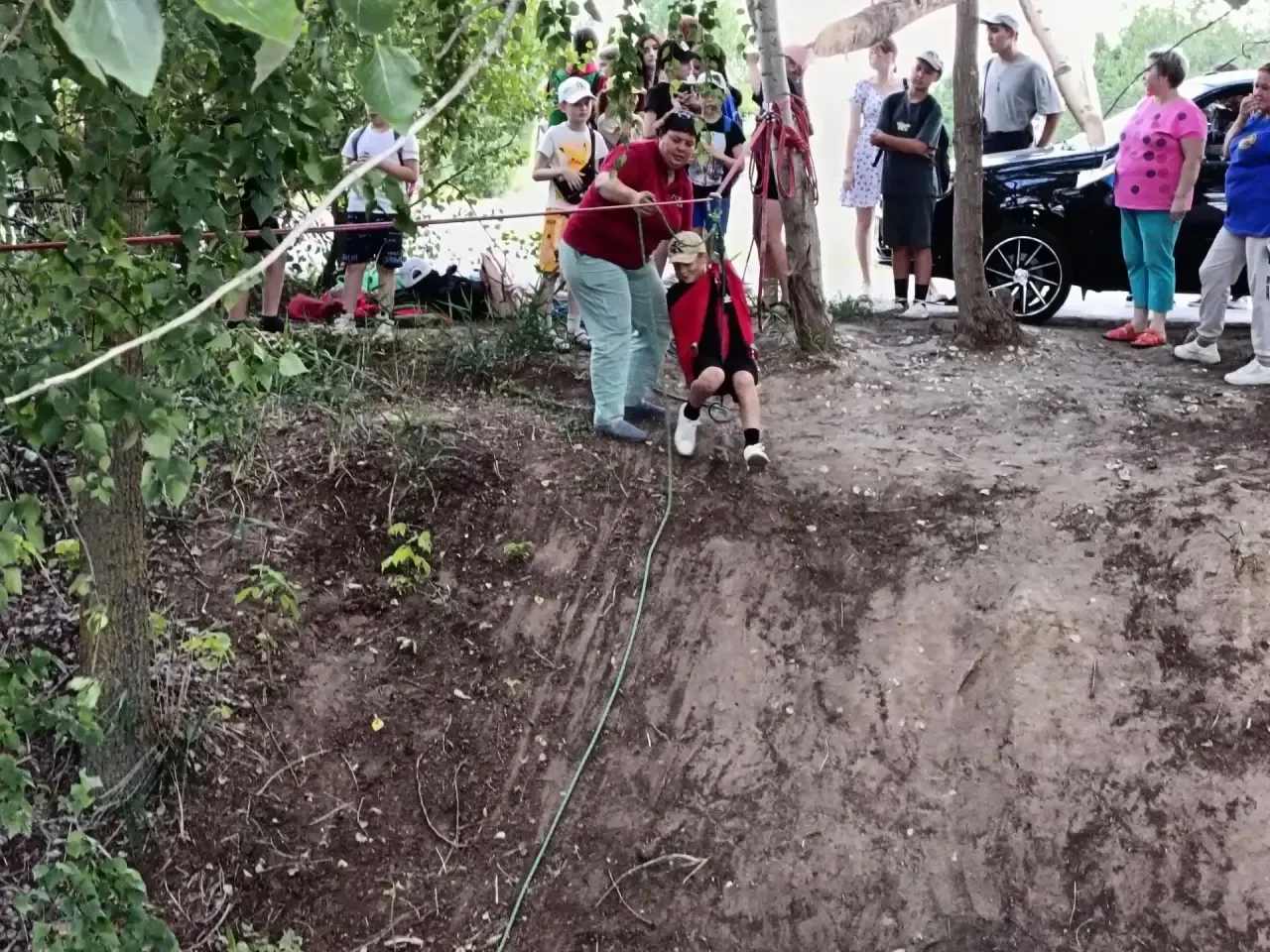 🎒🏕️Лето — время не только для отдыха, но и для ярких приключений! Учащиеся летней школьной площадк