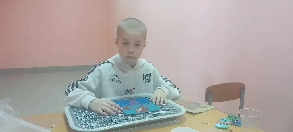 ⏳Песочная терапия — это не просто игра с песком, а мощный инструмент арт-терапии, котор...