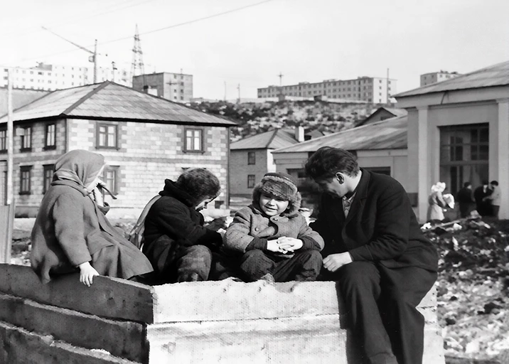 В 1965 году на пересечении Североморского шоссе и улицы Транзитной (сейчас — улица Чумб...