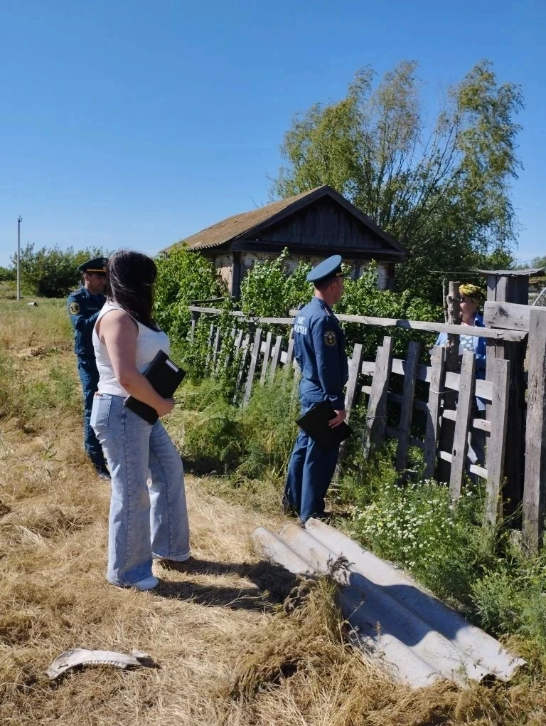 🔥 Пожарная безопасность: совместный рейд в Ахтубинске  21 мая сотрудники отдела по делам об админист