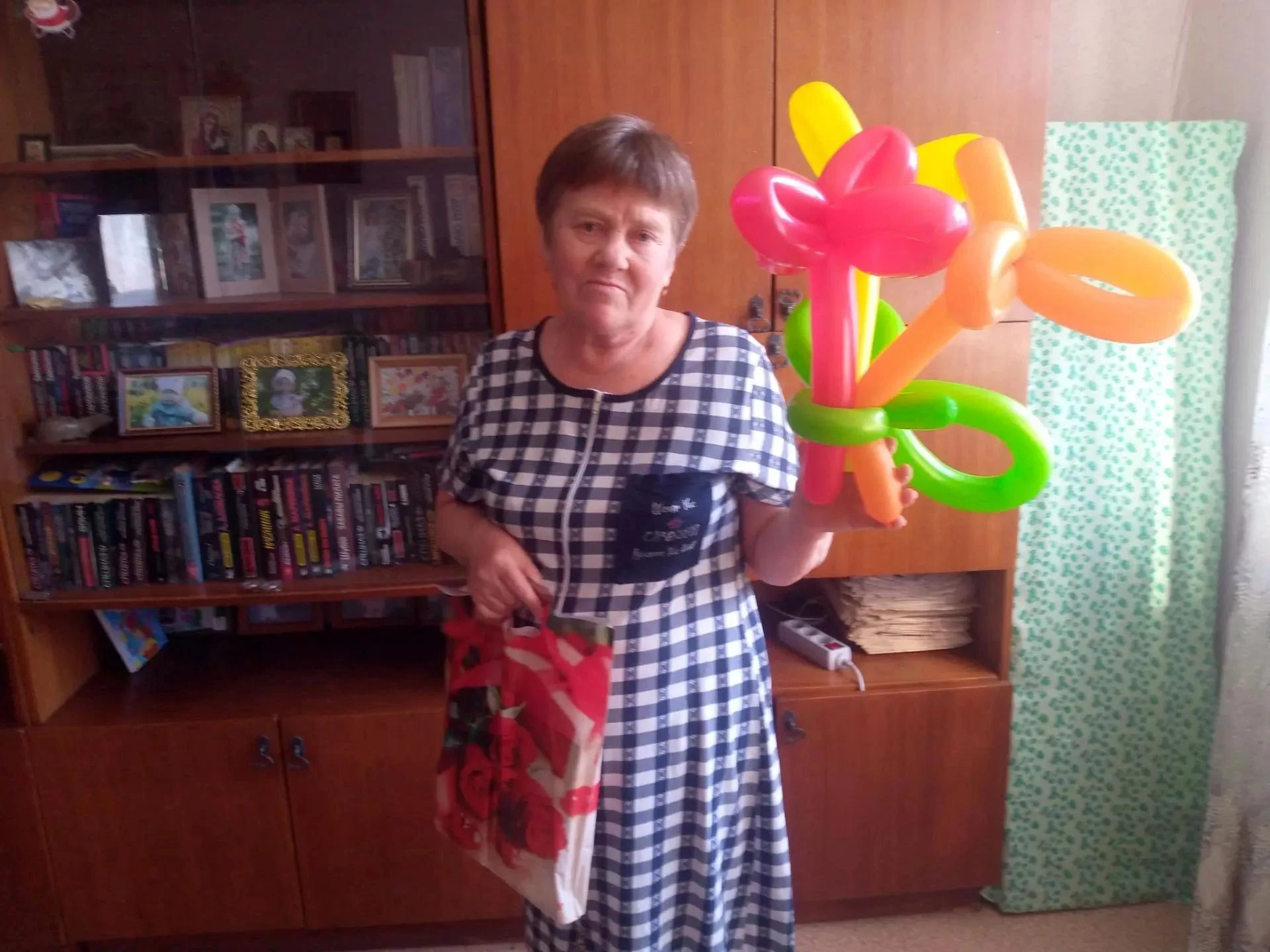 💐1 октября в России отмечается День мудрости, добра и уважения — праздник, который ❤со...