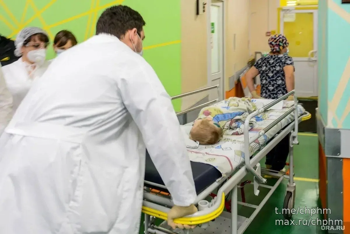 🚨 В ХМАО годовалый малыш наелся стирального порошка