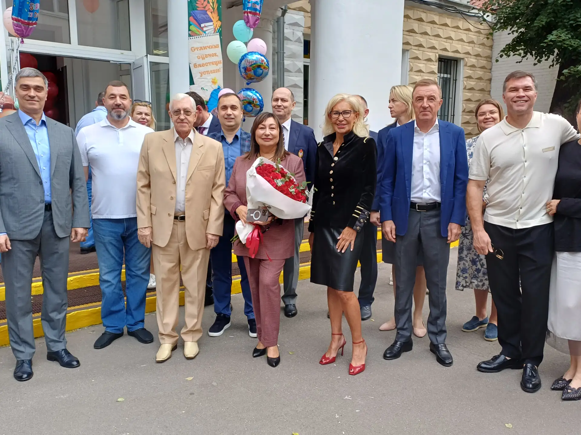 "🇷🇺 Любовь к Родине измеряется не словами, а тем, что мы делаем  — знаниями, добрыми делами, детьм
