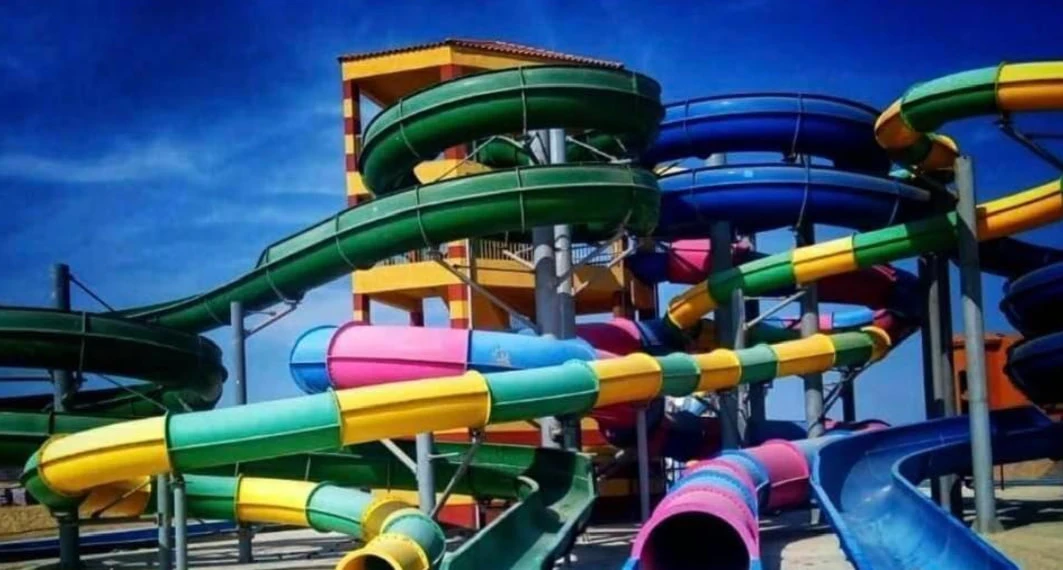 5 PARROTEL LAGOON AQUA PARK
