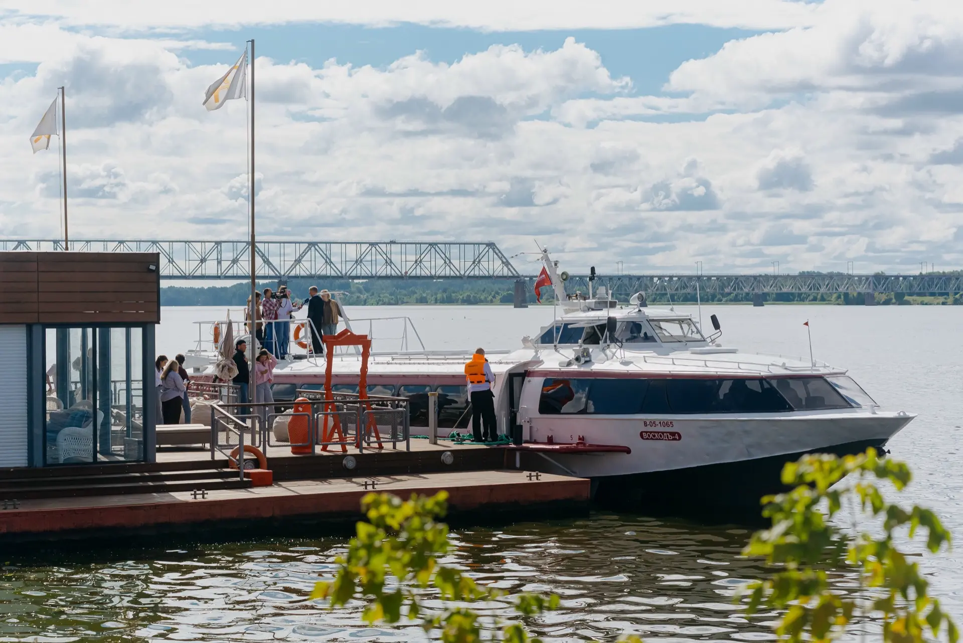 🛥️Теперь из Ярославля можно отправиться в Кострому и Плёс на скоростном судне